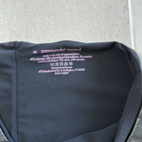 Black Commando faux leather tights in size Medium - Picture 4 of 6